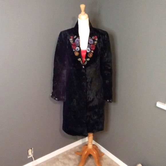 Katharyn Dianos Jackets & Blazers - VINTAGE Katharyn Dianos Velvet Coat M